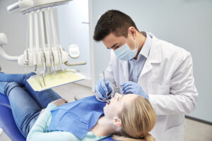 General Dentist Versus a Cosmetic Dentist- What are the Differences?